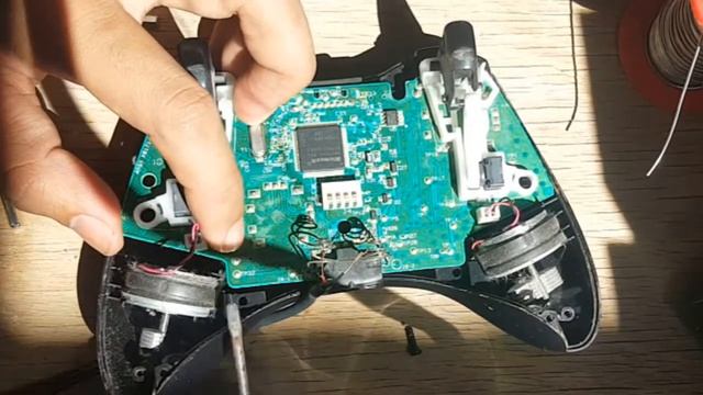 How to repair Xbox360 controller with stuck buttons смотреть онлайн