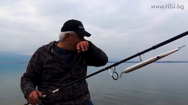ТАЙНИЯ ЗАЛИВ на хищниците / Как да хванем големи лефери край Волос - II част (#StayHome) смотреть онлайн