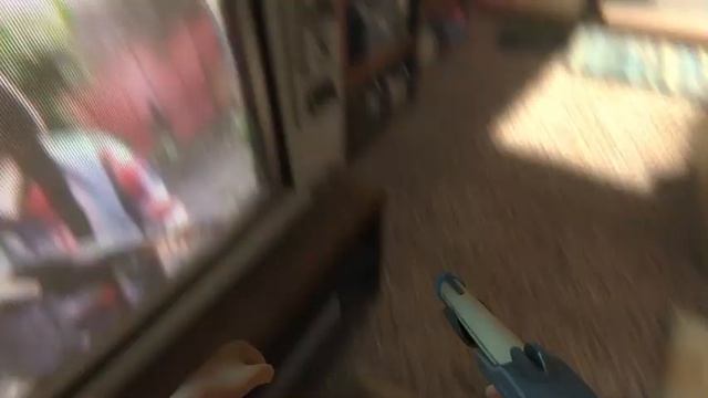 Первые играю в Duck Season 1 часть смотреть онлайн