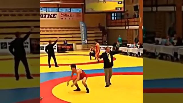 ДРАКА НА САМБО НА ЧЕМПИОНАТ смотреть онлайн