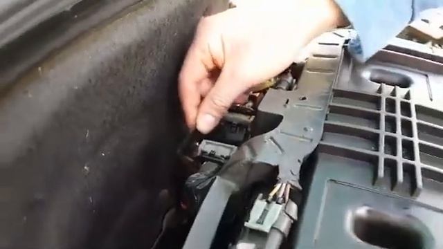loose bit on a Renault Clio 2 16v 2003 ??? смотреть онлайн