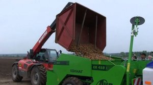 AVR CR450M четырехрядная картофелесажалка.mp4