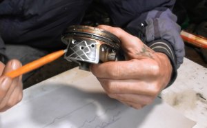 О Моих Доработках Поршня в Двигателе Машины и Хоне