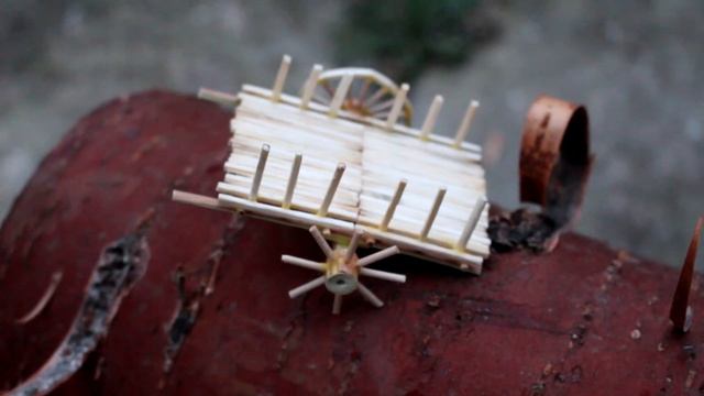 Двухколесная повозка из спичек / Miniature Village Farm (details)