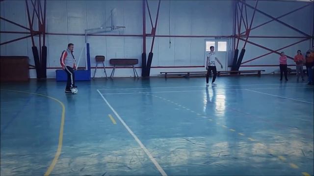 Azi sunt profu tau de sport - judetul Mures смотреть онлайн