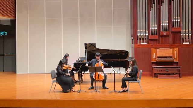 Walter Rabl - Quartet for Piano, Violin, Clarinet and Cello, Op.1 (mvt. 1-3) смотреть онлайн