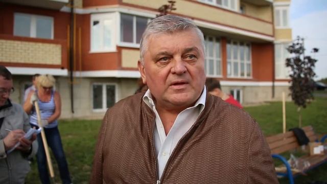Наш лес. Александр Постригань и Сергей Юдаков посадили деревья в Акуловской слободе