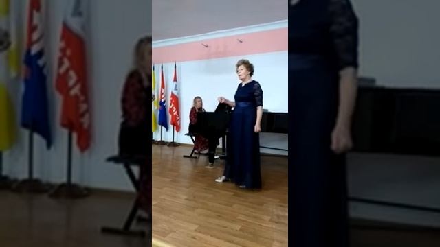 #Рождественский вечер " "Ночь тиха" - Лариса Надольская, рояль - Елена Леменкова смотреть онлайн