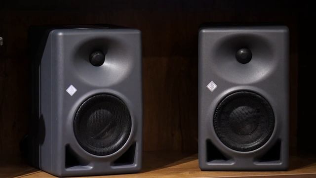 Игорь Пинхасов о студийных мониторах Neumann смотреть онлайн