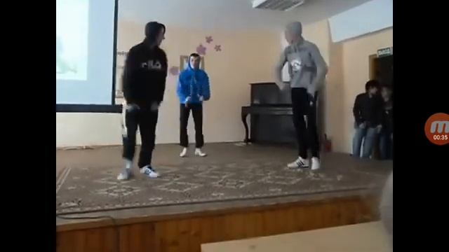 Хардбасса я роняю запад у без МАТА смотреть онлайн
