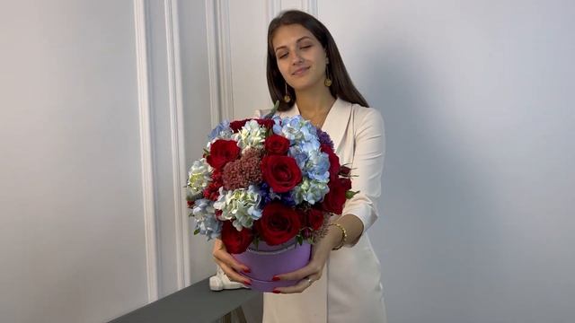 Купить букет в шляпной коробке #6 на FlowBeri Ru