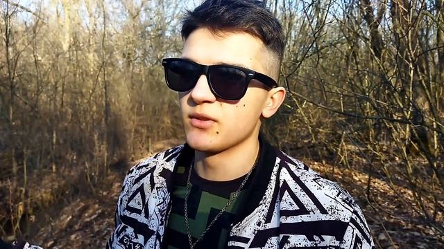 + И - Работать Барменом смотреть онлайн