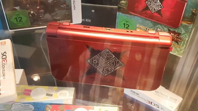 (First Look) Monster Hunter Generations Special Edition New3DS in 4K смотреть онлайн