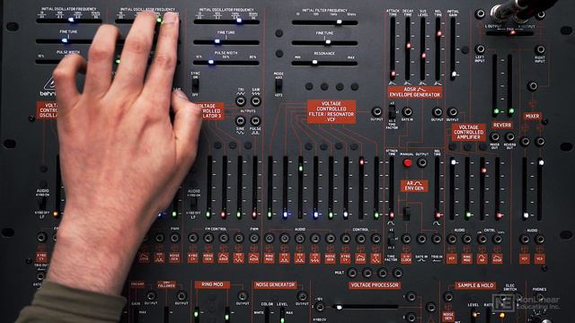 12. Oscillator Hard Sync