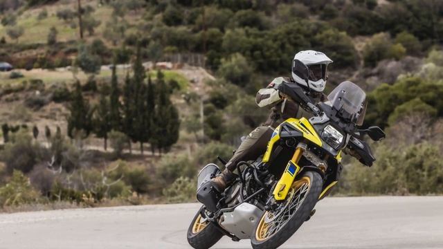 New SUZUKI V-STORM 1050 Enduro or Street Version E / DE смотреть онлайн