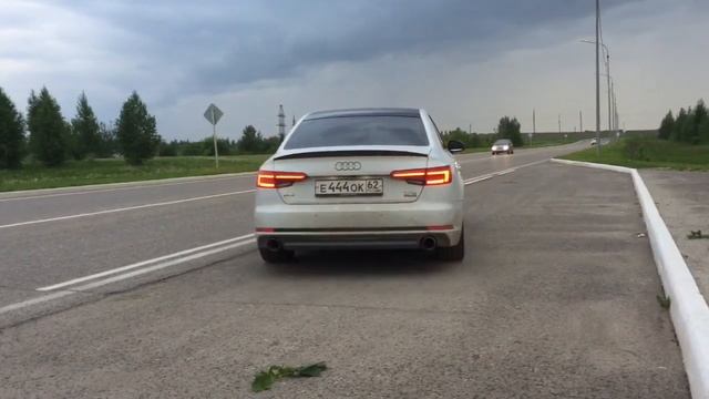 Audi A4 B9 AWE Tuning Exhaust drive sound and lunch control смотреть онлайн