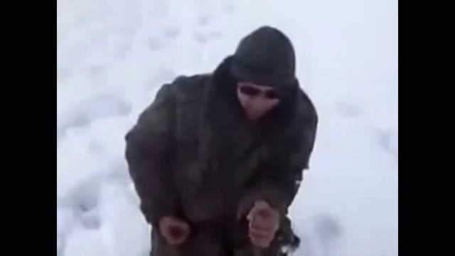 Пьяный рыбак заснул на рыбалке смотреть онлайн