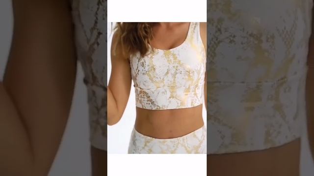 Леггинсы змеиный принт смотреть онлайн