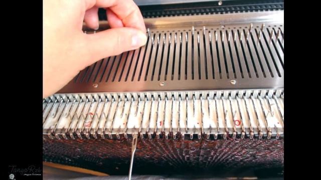 Узор "Ажурные Листья" Вязальная машина смотреть онлайн