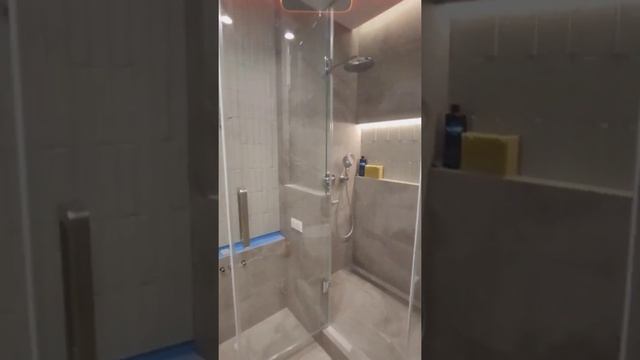 установка угловой душевой. смотреть онлайн