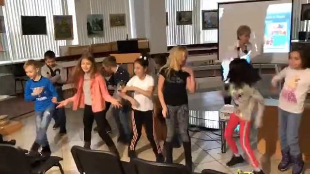 Звенигородская Детская библиотека. смотреть онлайн
