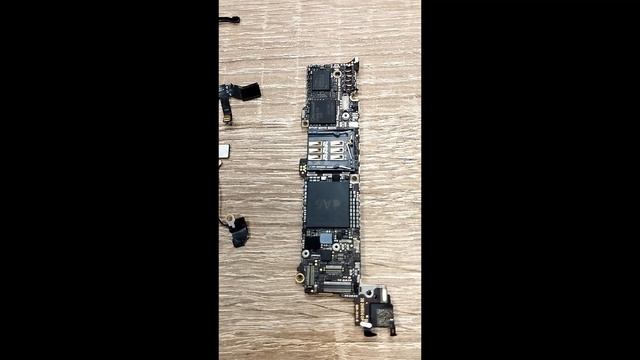 ДРАГМЕТАЛЛЫ В IPHONE? ТОЧНО ЕСТЬ! #top смотреть онлайн