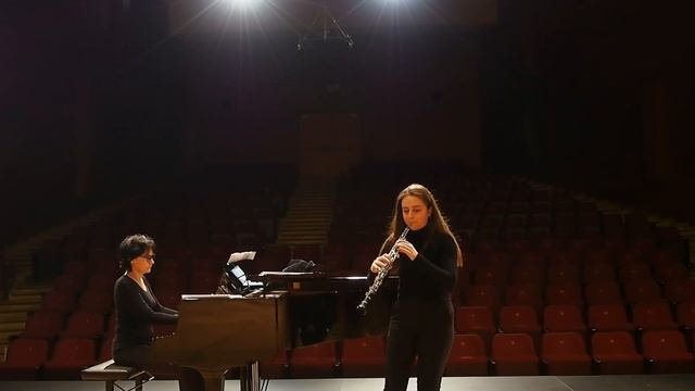 Natalia Mielnik oboe | Schumann Drei Romanzen, 1 - Nicht Schnell Op.94 смотреть онлайн