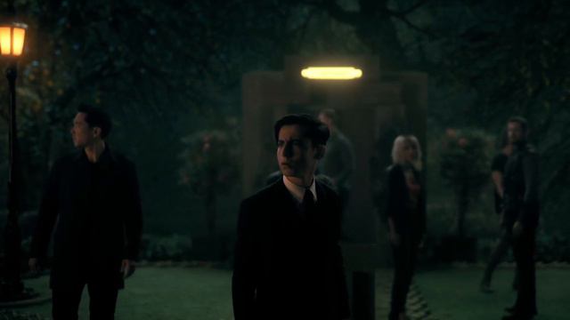 The Umbrella Academy Season 3 Ending Explained смотреть онлайн