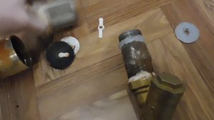 Ломает обратный клапан, ремонт своими руками.