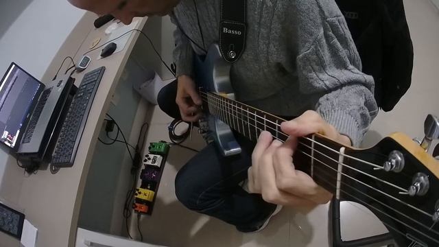 Van Halen - Top of the World - Flamma fs06 - Pre Amp #guitar #cover смотреть онлайн