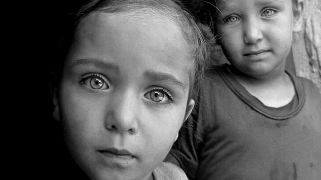 INII - Раскрашивать.. смотреть онлайн