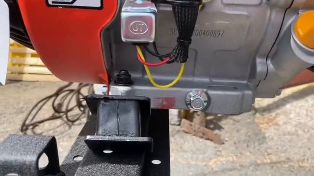 A-ipower 6500 6квт генератор, бак 40 литров, новый, usa Родина бренда, распаковка, осмотр смотреть онлайн