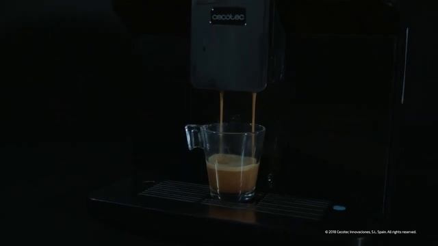 Кавоварка автоматична CECOTEC Cumbia Power Matic-ccino 7000 Serie Nera #cecotec #кофемашина смотреть онлайн