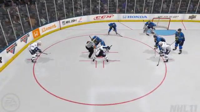 Martin St.Louis goes bar down off of the faceoff NHL 11 смотреть онлайн