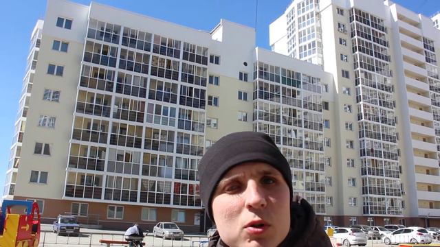 Слепой бегун Александр рассказывает про ограбление смотреть онлайн