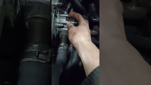 Как на автомобиле nissan primera р12 убрать воздух из системы охлаждения. смотреть онлайн