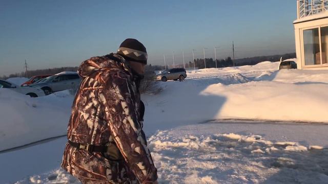 Очередной осётр на селёдку пойман !!! смотреть онлайн