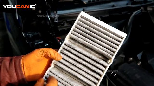 2013-2019 Mercedes-Benz GL-Class / GLS-Class - Cabin Air Filter Replacement (X166) смотреть онлайн
