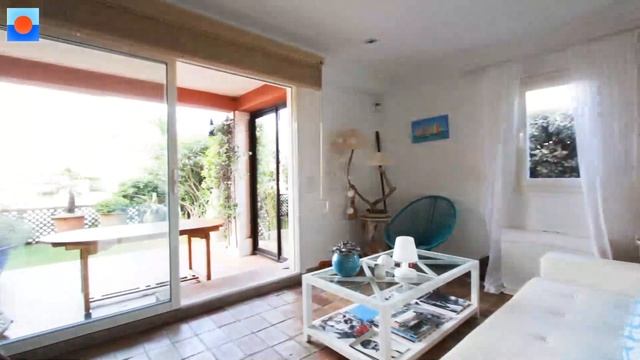 A vendre - PORT GRIMAUD - Appartement 3 pièces avec jardin et garage (Ref. A313-871) смотреть онлайн