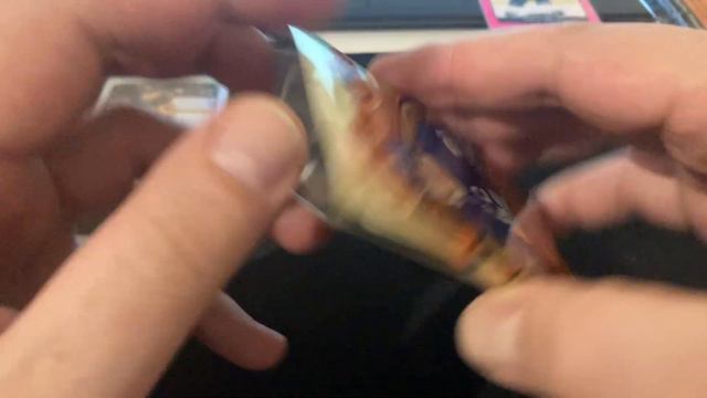 2022/23 Upper Deck O-Pee-Chee Hockey Hobby Box (1box) №2 смотреть онлайн