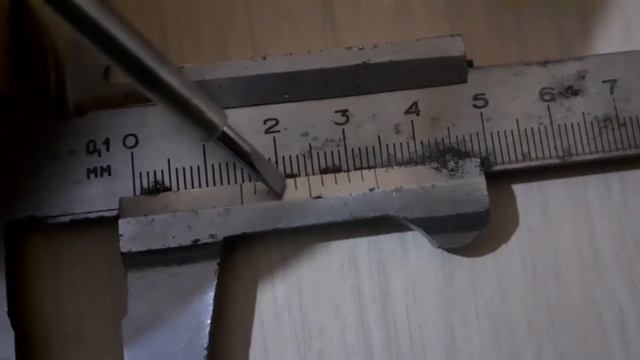 Мини-урок онлайн. Слесарное дело. 10 класс. Измерение деталей штангенциркулем. ШЦ-1. смотреть онлайн
