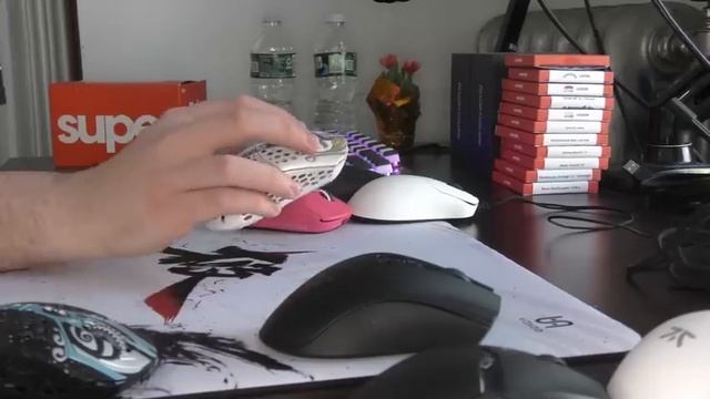 Pulsar Superglide Glass Mouse Skates Review! Truly The "BEST"? смотреть онлайн