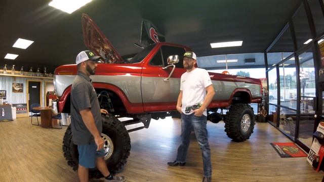 Paul from Complete Performance does a walk around with our 6.7 Bullnose. смотреть онлайн