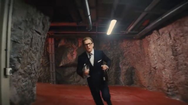 Если спасешь мир то можно и в задницу. Kingsman: Секретная служба 2014 смотреть онлайн
