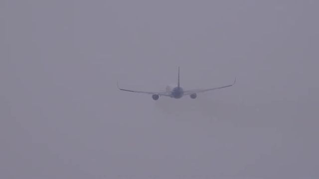 Planespotting 28.4.2021 @ Sofia Airport смотреть онлайн