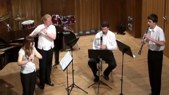 Dechové kvarteto | W.A.Mozart: Ave verum, C.Debussy: Little Negro | ZUŠ Sokolovská смотреть онлайн