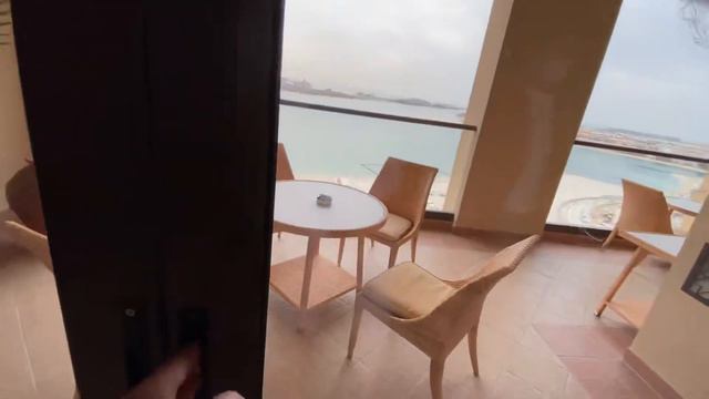 #Dubai #ThePalmJumeirah Fairmont The Palm, Dubai | Fairmont Gold | lounge tour. смотреть онлайн