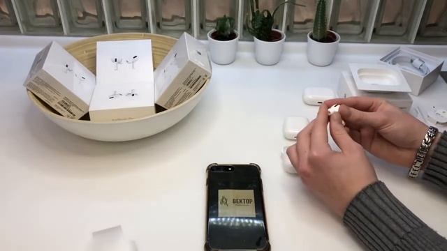 Обзор лучших наушников 2021 AirPods Pro С шумоподавлением смотреть онлайн