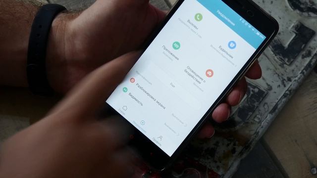 Обзор Xiaomi MiBand 2 смотреть онлайн
