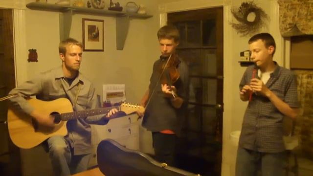 THE WIND THAT SHAKES THE BARLEY - The Covenanters - A Kitchen Table Concert